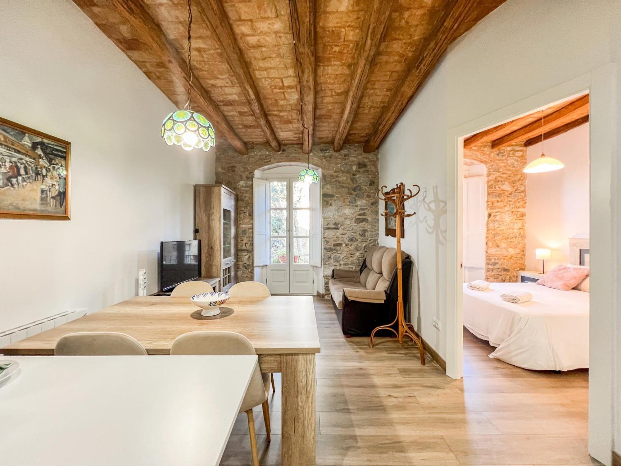 Ganganell Centre Apartamento Con Patio Besalu Bagian luar foto